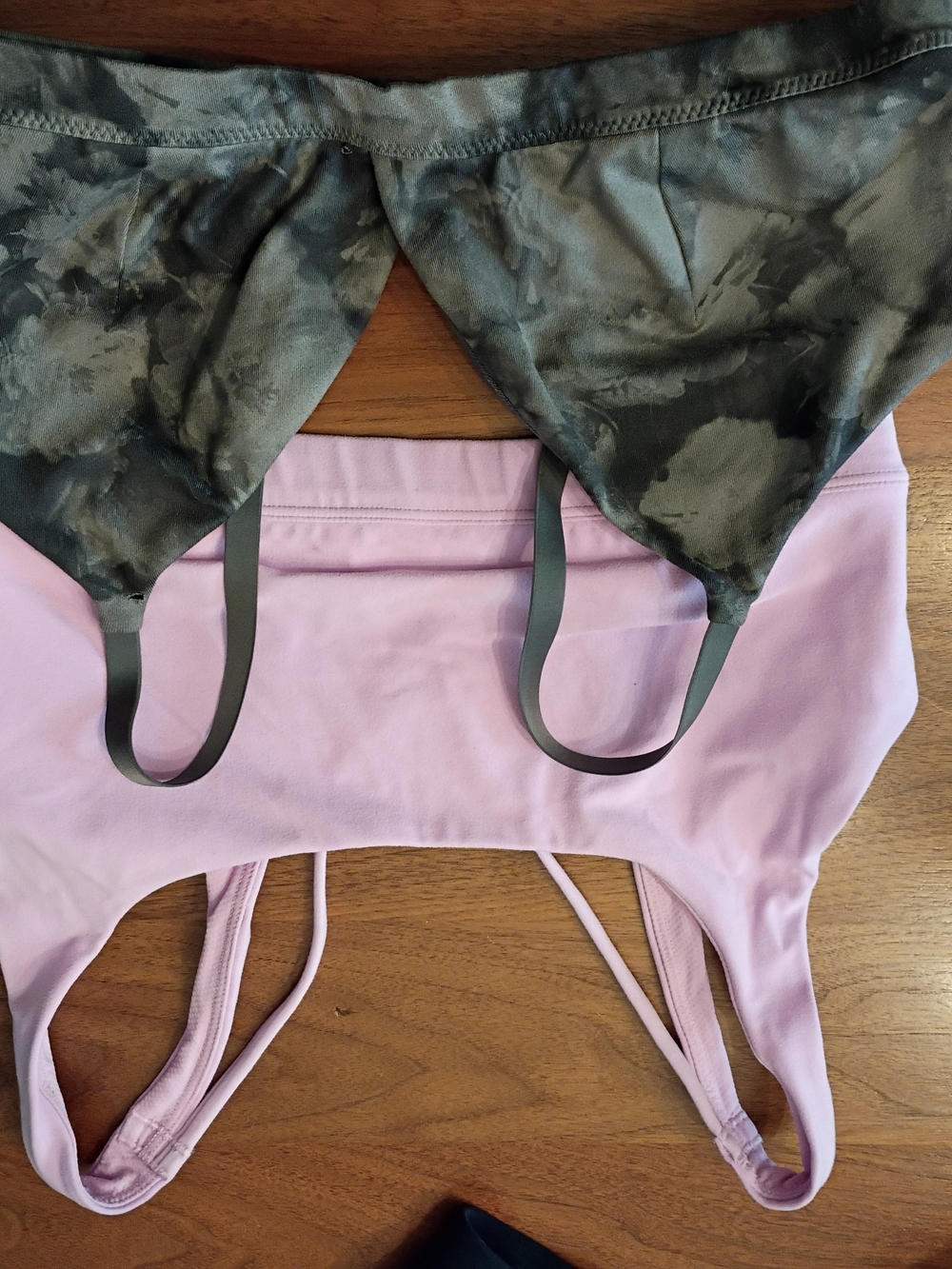 Athleta Size Medium, 4 Sports Bra